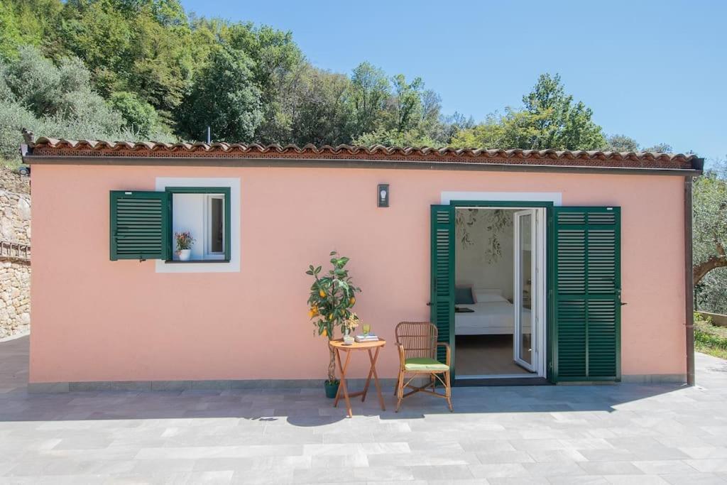 Casetta Di Monte Cucco Orco Feglino Exterior foto
